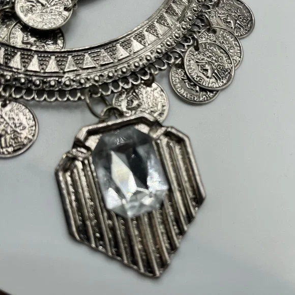 Unique chunky metal gypsy coin necklace - Picture 4 of 8